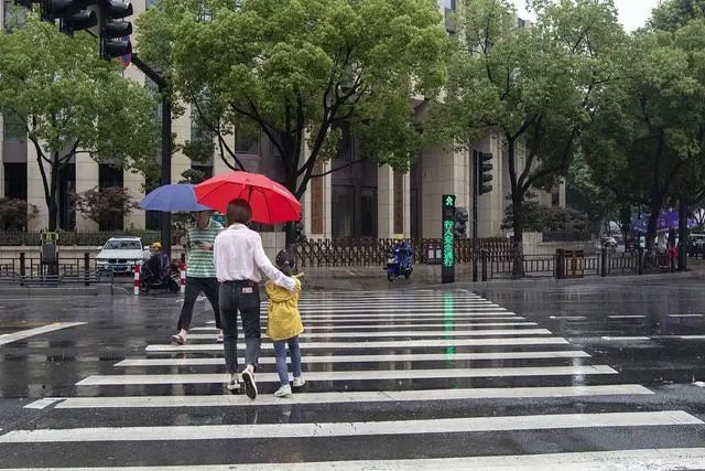 【健康养生】芒种之后梅雨多，要以养脾胃、清湿热为主！4个方法来应对